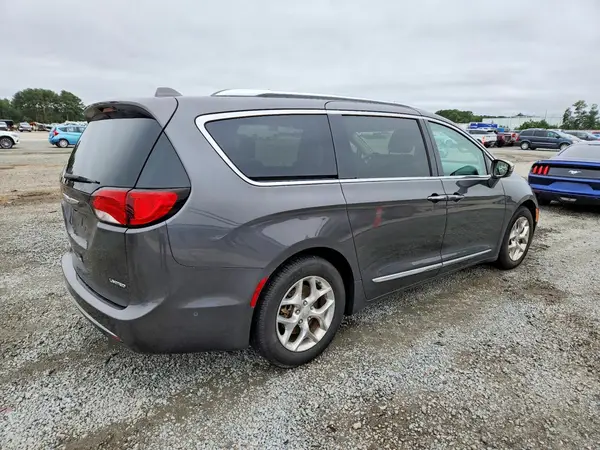 2C4RC1GG5JR352201 — 2018 Chrysler Pacifica, фото 3 с аукциона Copart, Подтопление