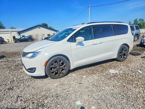 2C4RC1EG0KR742014 Chrysler Pacifica 2019 — повреждение Передняя часть, фото до ремонта