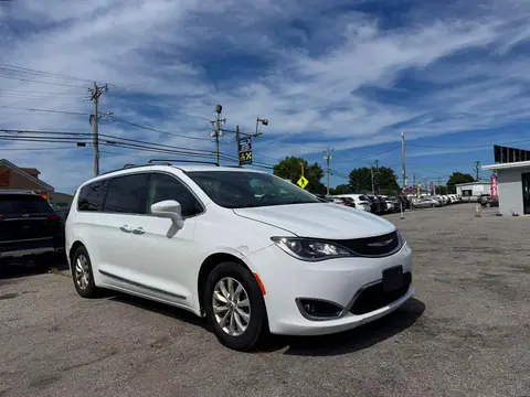 2C4RC1BG9KR554080 — 2019 Chrysler Pacifica, Естественный износ (Normal Wear), фото до ремонта