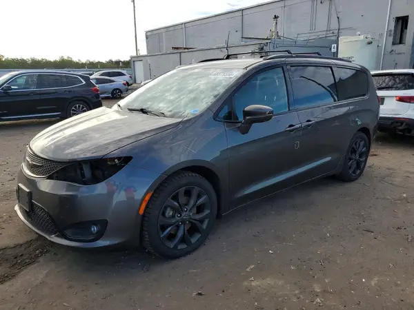 2C4RC1GG3KR667970 — 2019 Chrysler Pacifica, Передняя часть (Front End), фото до ремонта