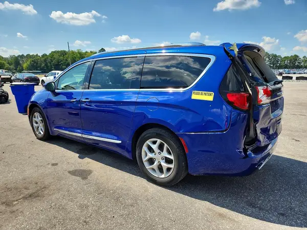 2C4RC1EG1KR549757 — 2019 Chrysler Pacifica, фото 2 с аукциона Copart, Задняя часть