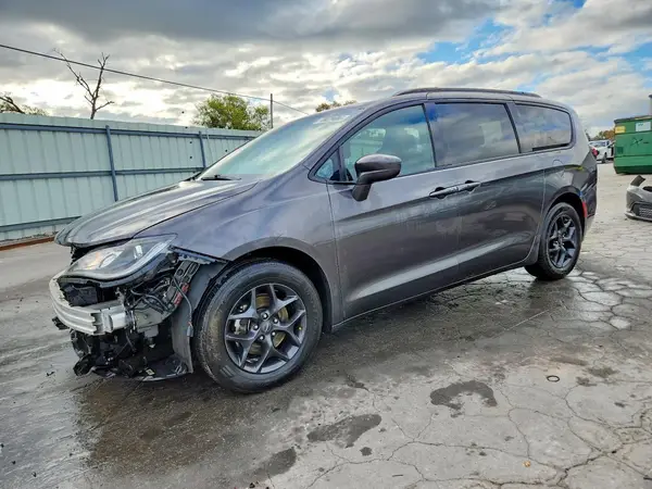 2C4RC1BG9KR644068 — 2019 Chrysler Pacifica, Передняя часть (Front End), фото до ремонта