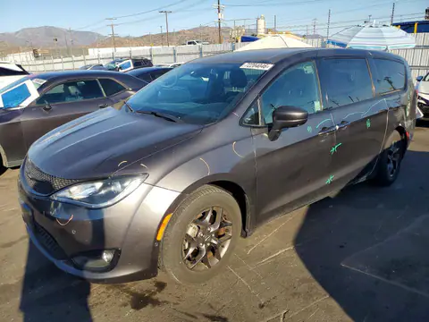 2C4RC1FG8KR605062 — 2019 Chrysler Pacifica, Задняя часть (Rear End), фото до ремонта