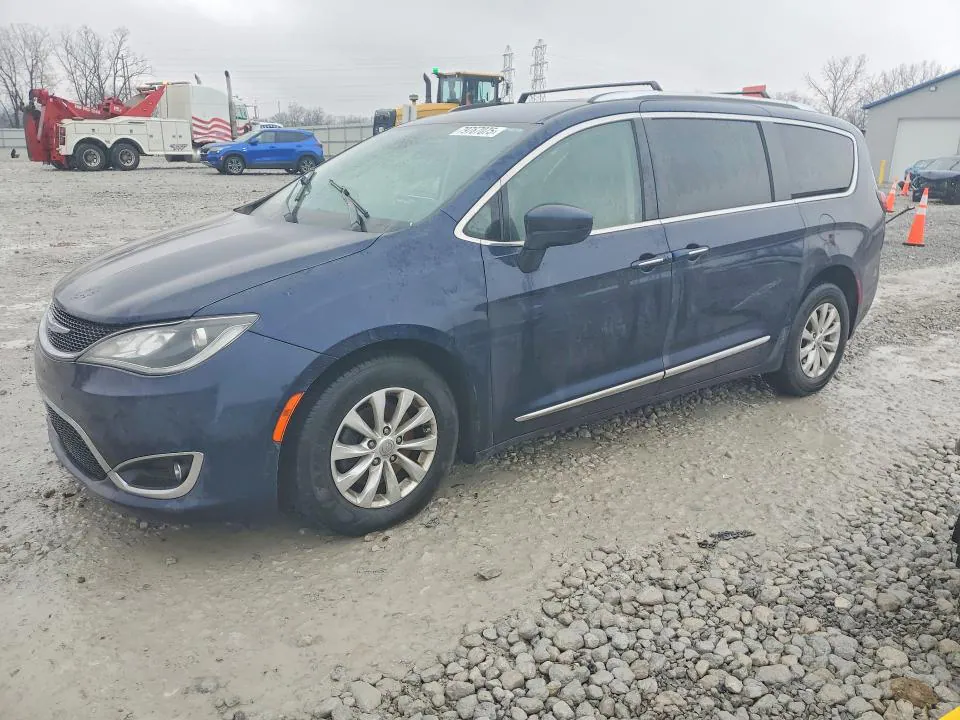 2019 CHRYSLER PACIFICA VIN 2C4RC1BG2KR666171 фото 1