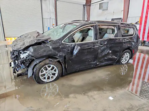 2C4RC1BG3MR600716 — 2021 Chrysler Pacifica, Опрокидывание (Rollover), фото до ремонта