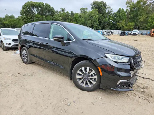 2C4RC1L75NR216159 — 2022 Chrysler Pacifica, фото 4 с аукциона Copart, Передняя часть