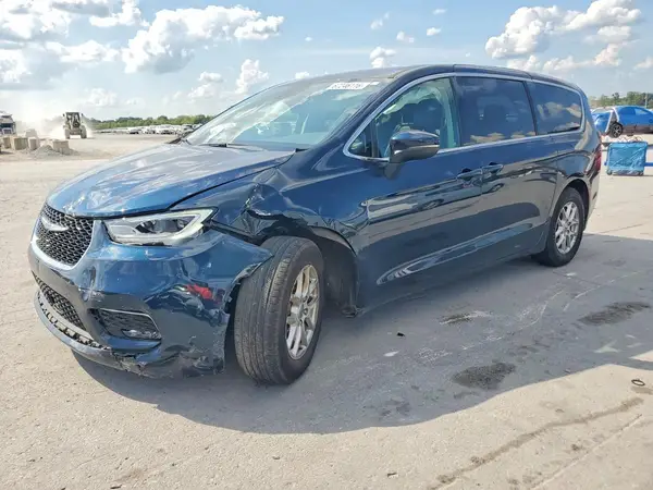 2C4RC1BG1PR578381 Chrysler Pacifica 2023 — повреждение Передняя часть, фото до ремонта