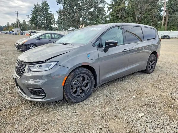 2C4RC1S79PR609361 — 2023 Chrysler Pacifica, Передняя часть (Front End), фото до ремонта