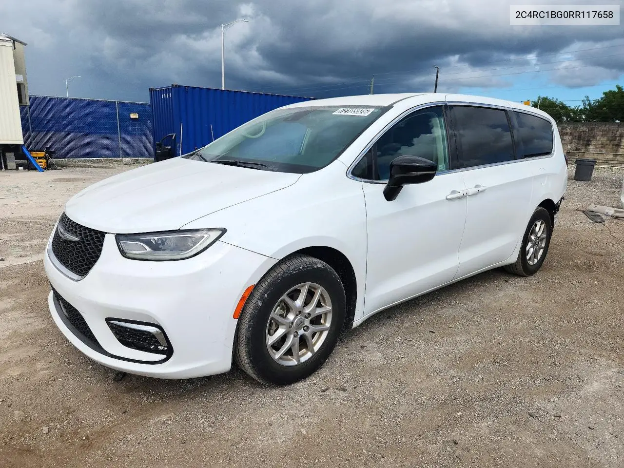 2024 Chrysler Pacifica Touring L VIN 2C4RC1BG0RR117658 фото 1