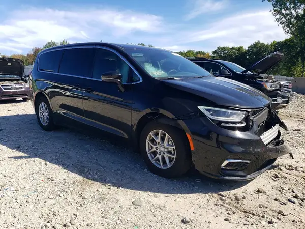 2C4RC1BG8SR594487 — 2025 Chrysler Pacifica, фото 4 с аукциона Copart, Передняя часть