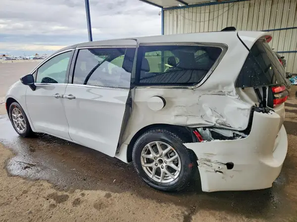 2C4RC1BG0TR174594 — 2026 Chrysler Pacifica, фото 2 с аукциона Copart 28.09.2026, Задняя часть