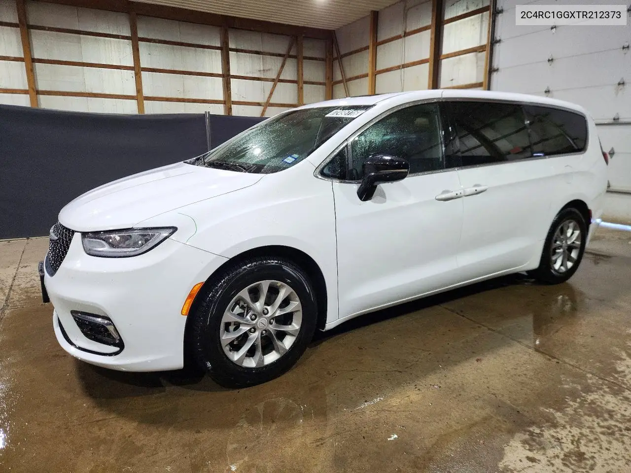 2026 Chrysler Pacifica Limited VIN 2C4RC1GGXTR212373 фото 1