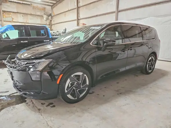 2C4RC1GG1VR554328 — 2027 Chrysler Pacifica, Передняя часть (Front End), фото до ремонта