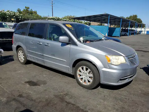 2014 Chrysler Town &amp; Country VIN 2C4RC1BG4ER131279 фото 4
