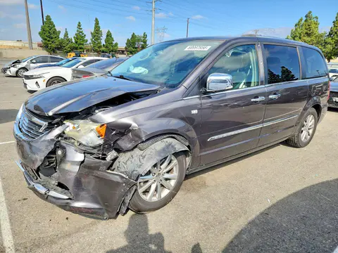 2C4RC1CG2ER420059 — 2014 Chrysler Town & Country, Передняя часть (Front End), фото до ремонта