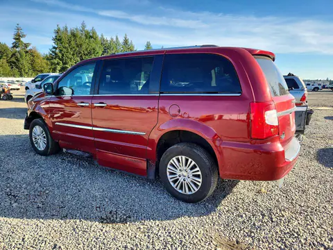 2014 Chrysler Town &amp; Country VIN 2C4RC1GG0ER256997 фото 2