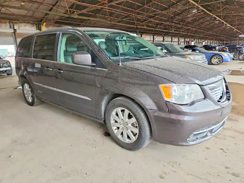 2015 Chrysler Town &amp; Country VIN 2C4RC1BG4FR717899 фото 4