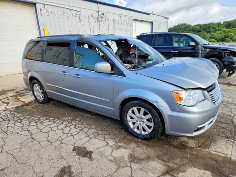 2C4RC1BG1FR695683 — 2015 Chrysler Town &amp; Country, фото 4 с аукциона Copart 30.09.2026, Пожар салона