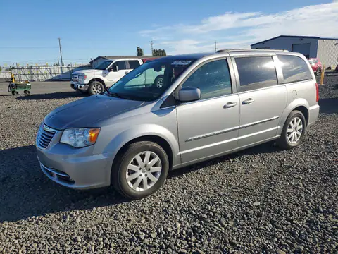 2C4RC1BG3FR696026 — 2015 Chrysler Town & Country, Задняя часть (Rear End), фото до ремонта