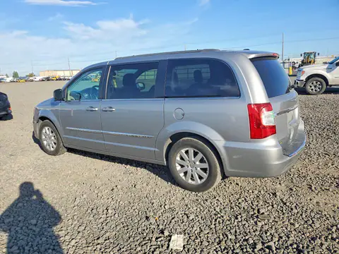 2C4RC1BG3FR696026 — 2015 Chrysler Town &amp; Country, фото 2 с аукциона Copart 30.09.2026, Задняя часть