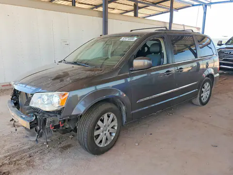 2C4RC1BG4GR245589 — 2016 Chrysler Town & Country, Передняя часть (Front End), фото до ремонта