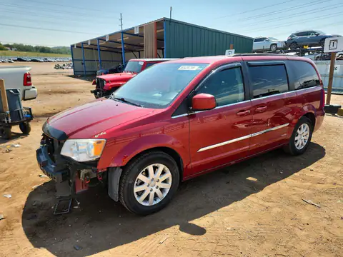 2C4RC1BG1GR213957 — 2016 Chrysler Town & Country, Передняя часть (Front End), фото до ремонта