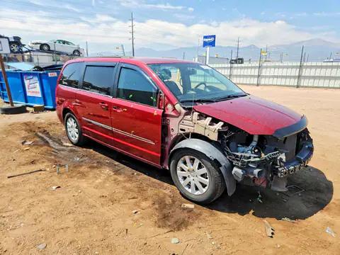 2C4RC1BG1GR213957 — 2016 Chrysler Town &amp; Country, фото 4 с аукциона Copart 14.10.2026, Передняя часть