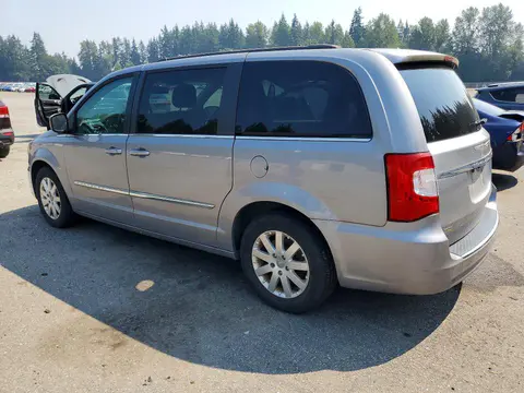 2016 Chrysler Town &amp; Country VIN 2C4RC1BG2GR298100 фото 2