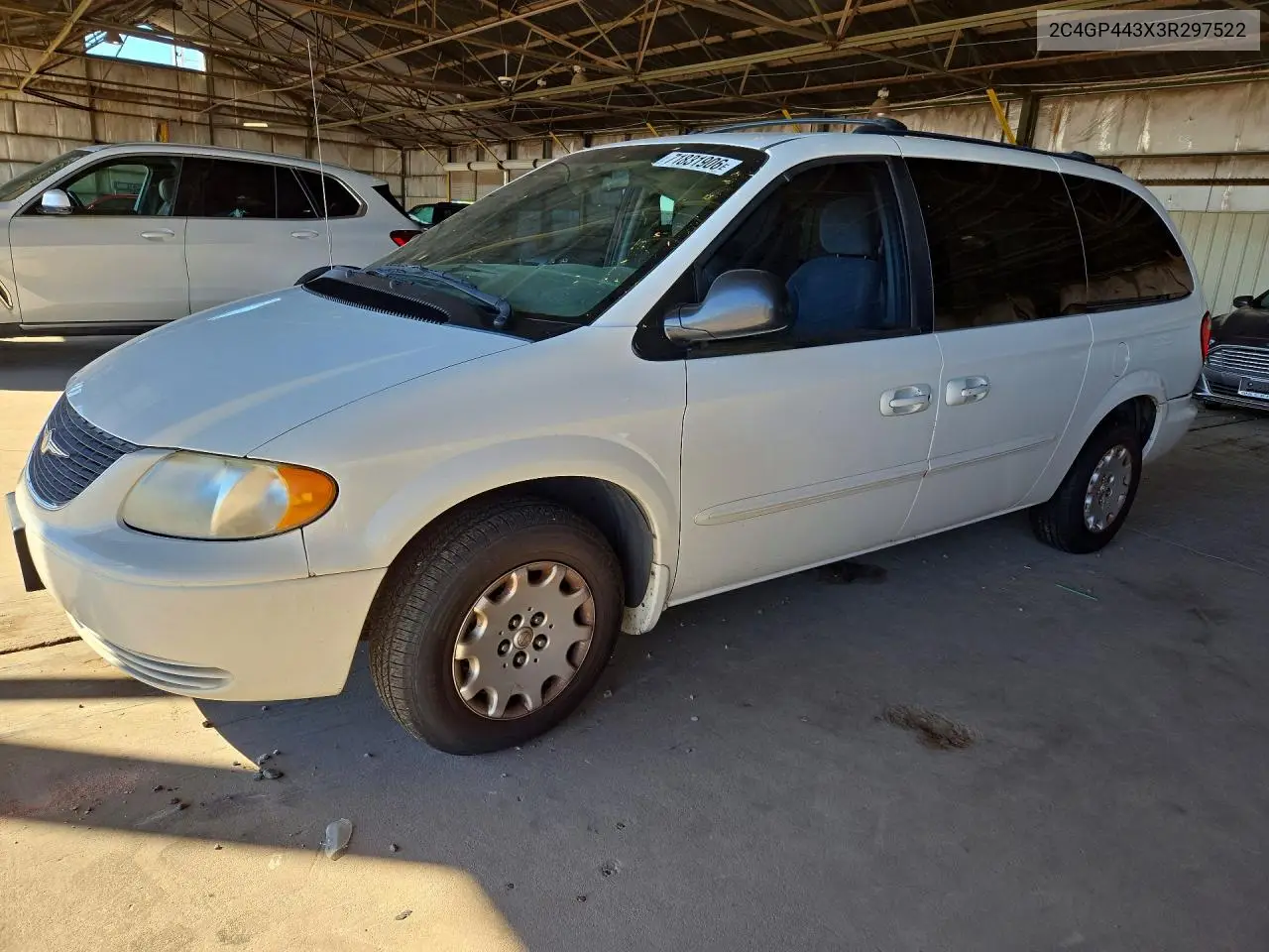 2C4GP443X3R297522 Chrysler TOWN & Country 2003 — повреждение Задняя часть, фото до ремонта