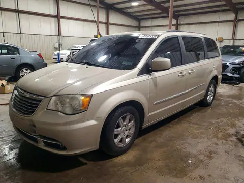 2C4RC1BGXDR519051 — 2013 Chrysler TOWN & Country, Задняя часть (Rear End), фото до ремонта