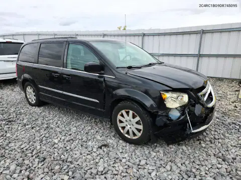 2C4RC1BG9DR745095 — 2013 Chrysler TOWN & Country, фото 4 с аукциона Copart, Передняя часть