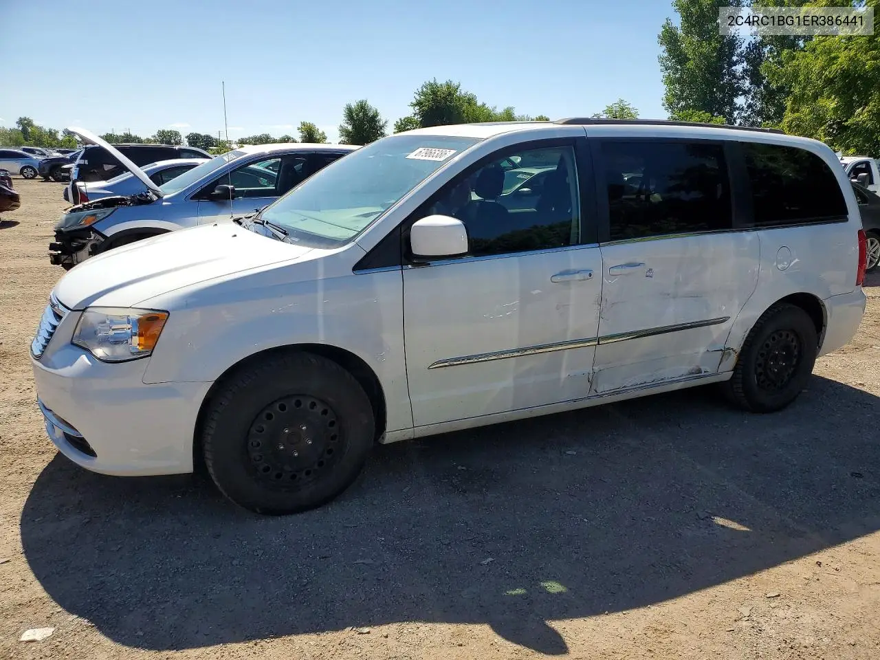 2C4RC1BG1ER386441 Chrysler TOWN & Country 2014 — повреждение Сторона, фото до ремонта