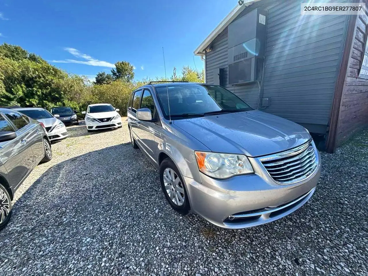 2014 Chrysler Town & Country Touring VIN 2C4RC1BG9ER277807 фото 2