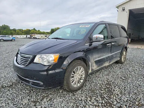 2C4RC1CG7FR743461 — 2015 Chrysler TOWN & Country, Передняя часть (Front End), фото до ремонта