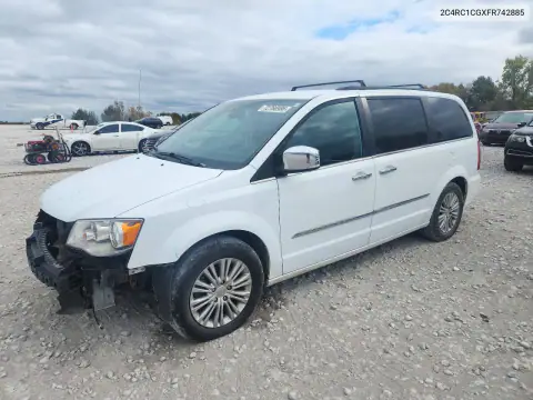 2C4RC1CGXFR742885 — 2015 Chrysler TOWN & Country, Передняя часть, фото до ремонта