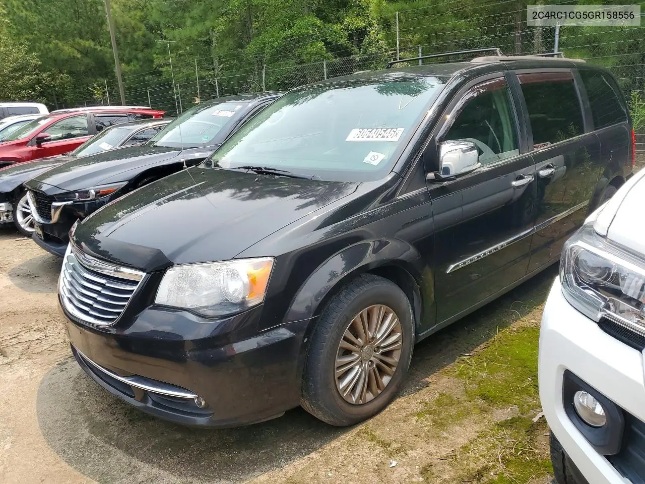2C4RC1CG5GR158556 Chrysler TOWN & Country 2016 — повреждение Механические повреждения, фото до ремонта