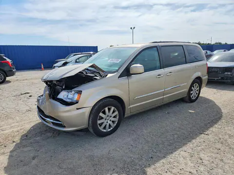 2C4RC1BG9GR246625 — 2016 Chrysler TOWN & Country, Передняя часть (Front End), фото до ремонта