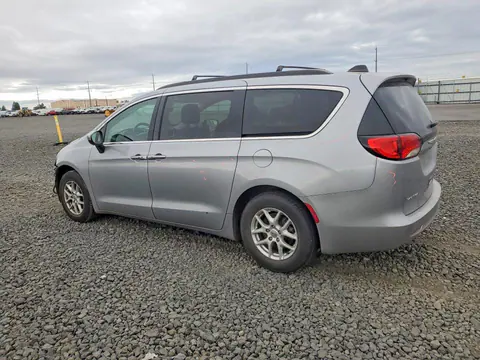 2021 Chrysler Voyager VIN 2C4RC1DG0MR523896 фото 2