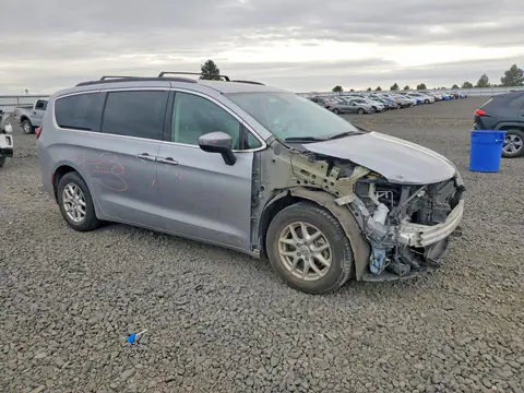 2021 Chrysler Voyager VIN 2C4RC1DG0MR523896 фото 4