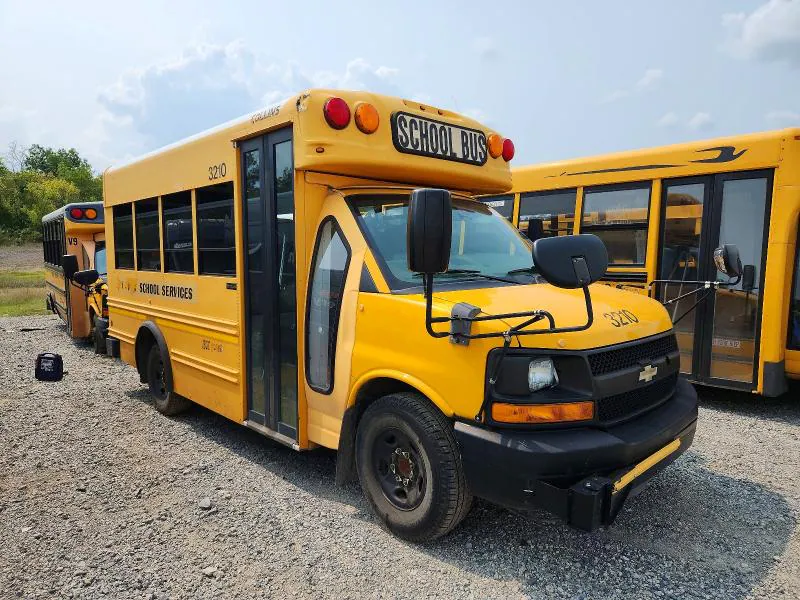 2011 COLLINS BANTAM G3500 VIN 1GB0G2BA4B1102495 фото 1