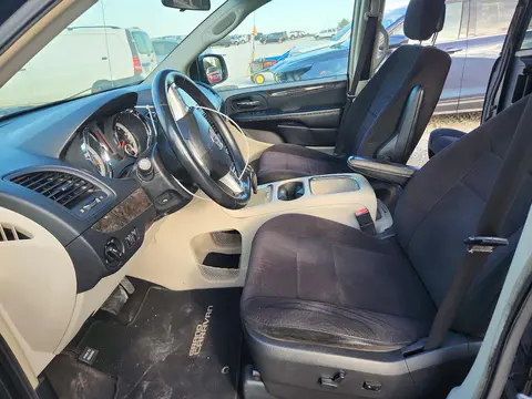 2011 Dodge Grand Caravan Crew VIN 2D4RN5DG3BR733068 фото 7