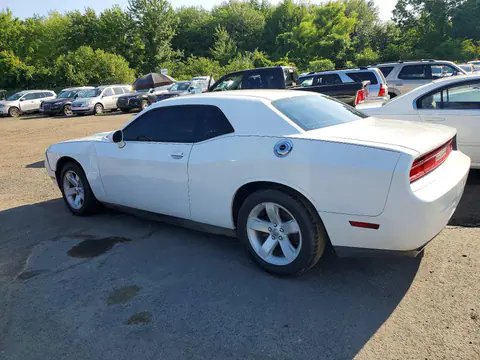 2014 Dodge Challenger VIN 2C3CDYAG4EH127109 фото 2