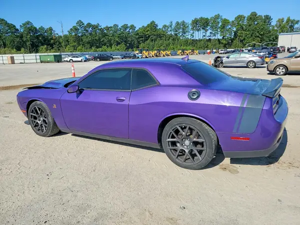 2C3CDZFJ9GH195371 — 2016 Dodge Challenger, фото 2 с аукциона Copart, Передняя часть