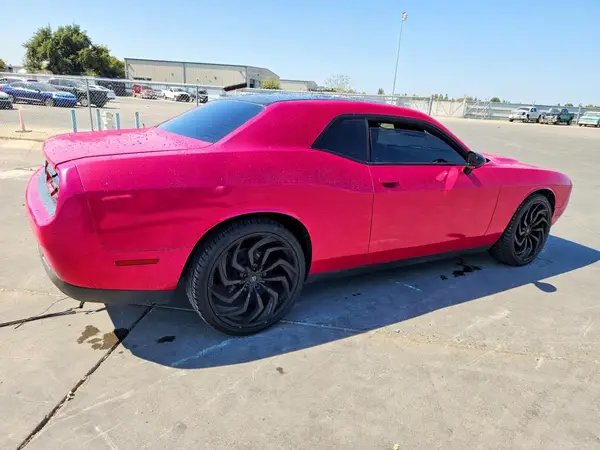 2C3CDZAG7GH153292 — 2016 Dodge Challenger, фото 3 с аукциона Copart 13.10.2026, Передняя часть
