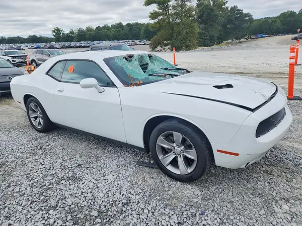 2C3CDZAG8HH501912 — 2017 Dodge Challenger, фото 4 с аукциона Copart, Передняя часть