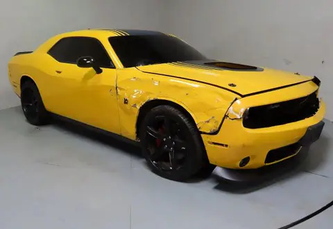 2C3CDZFJ4HH637958 — 2017 Dodge Challenger, Повреждения со всех сторон (All Over), фото до ремонта