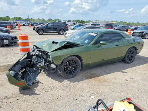 2C3CDZAGXJH271053 — 2018 Dodge Challenger, Передняя часть (Front End), фото до ремонта