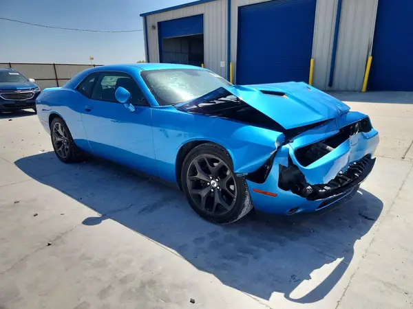 2C3CDZAG7JH310455 — 2018 Dodge Challenger, фото 4 с аукциона Copart, Передняя часть