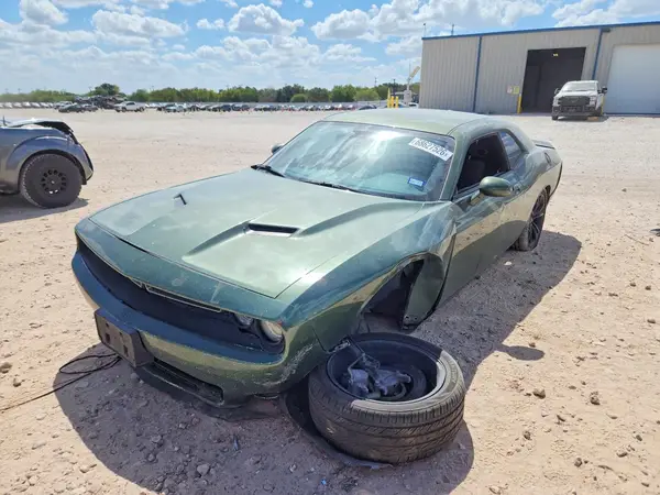 2C3CDZAG6JH251351 — 2018 Dodge Challenger, Передняя часть (Front End), фото до ремонта