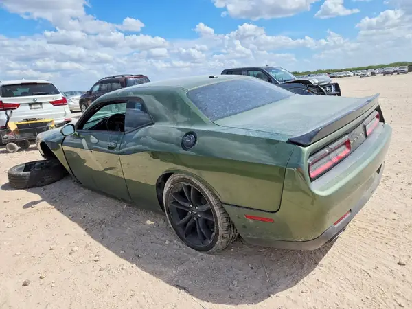2C3CDZAG6JH251351 — 2018 Dodge Challenger, фото 2 с аукциона Copart, Передняя часть